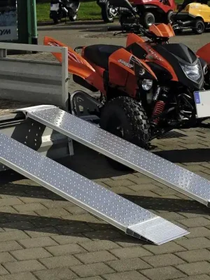 Kracherpreis ALTEC 6011423 Leichte Auffahrrampe, Aluminium, Traglast 430 kg/Paar, LxB 2450x300 mm, Preis je Paar